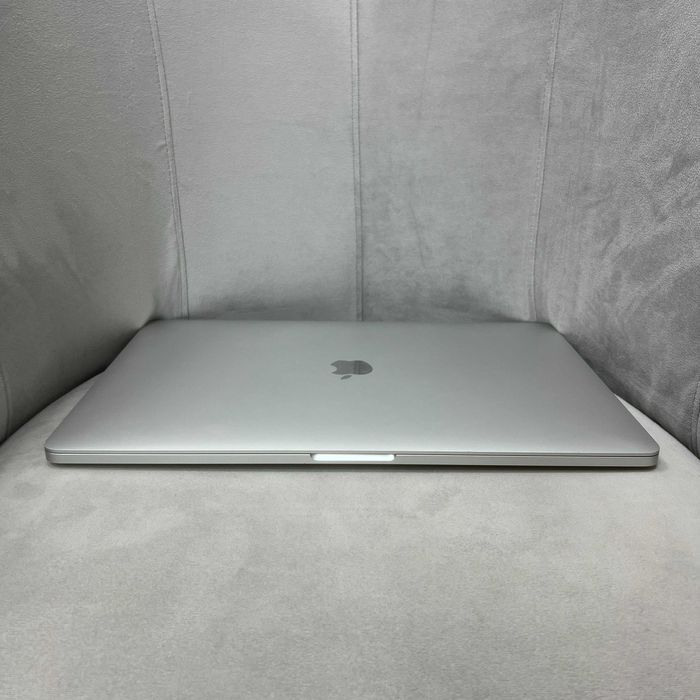 Custom MacBook Pro 16 2019 { i7 | 16gb | 512 ssd | AMD 5300-4gb } Гарантія . 21717SV