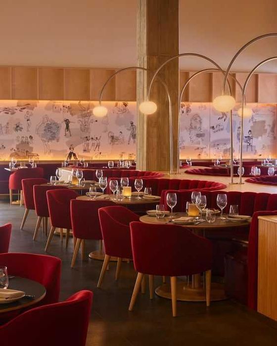 Mobiliário  P/  Restauração   Mesas  Cadeiras e Sofás