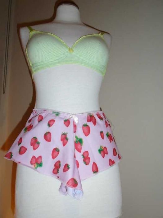 Cueca boxer mulher com morangos