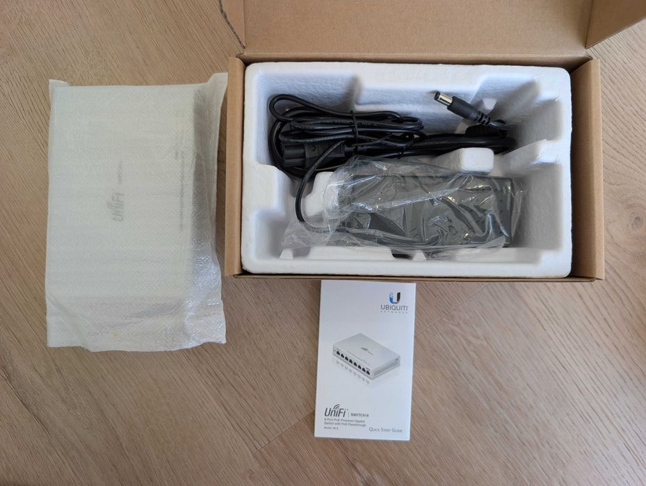 Switch Ubiquity Unifi Switch 8