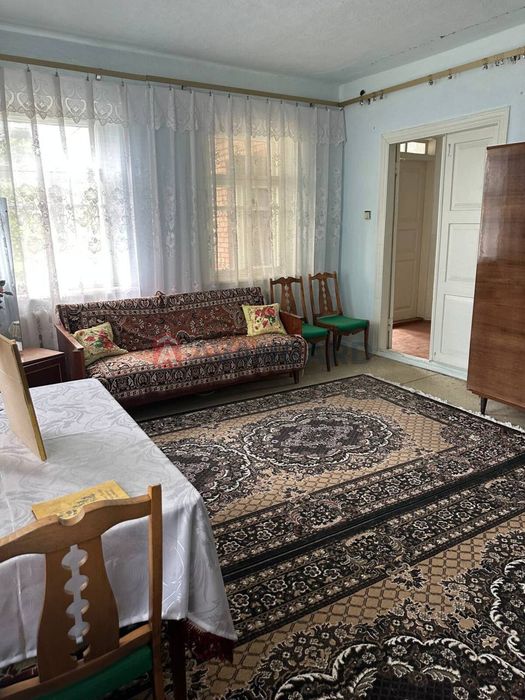 Затишний будинок біля Хмельницького