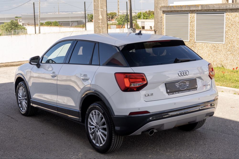 Audi Q2 30 TFSI Design S tronic (Financiamento disponível)