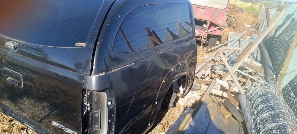 Vendo caixa carga   Mazda  bt50com hard top Kingcabine