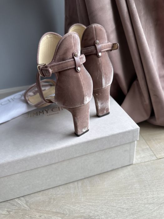 Jimmy choo босоніжки hermes велюрові