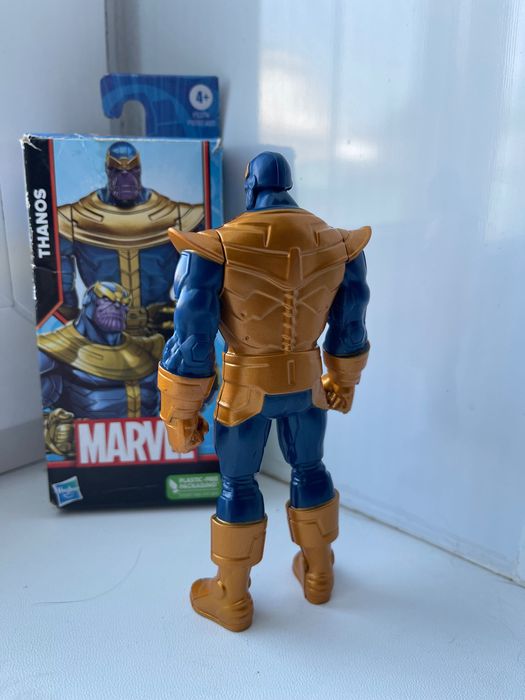 фігурка Hasbro Marvel Avengers Titan Hero Deluxe Thanos.