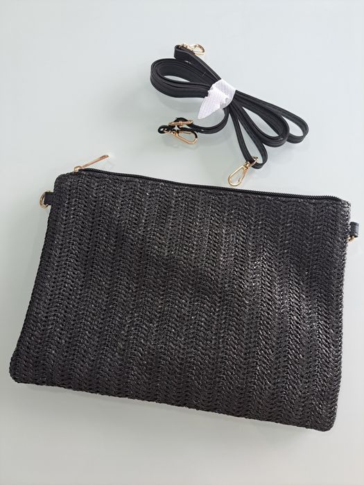 Mala super elegante preta e dourado