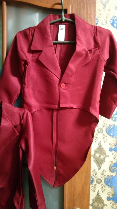 Фраки детские ,4-6 лет,7-9 лет и 10-12 лет.