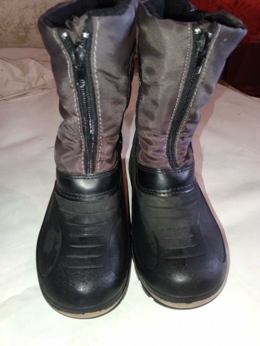 Зимові чобітки р. 33  Scarpe e Scarpe S.P.A.