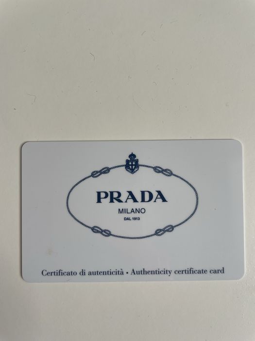 Óculos escuros PRADA