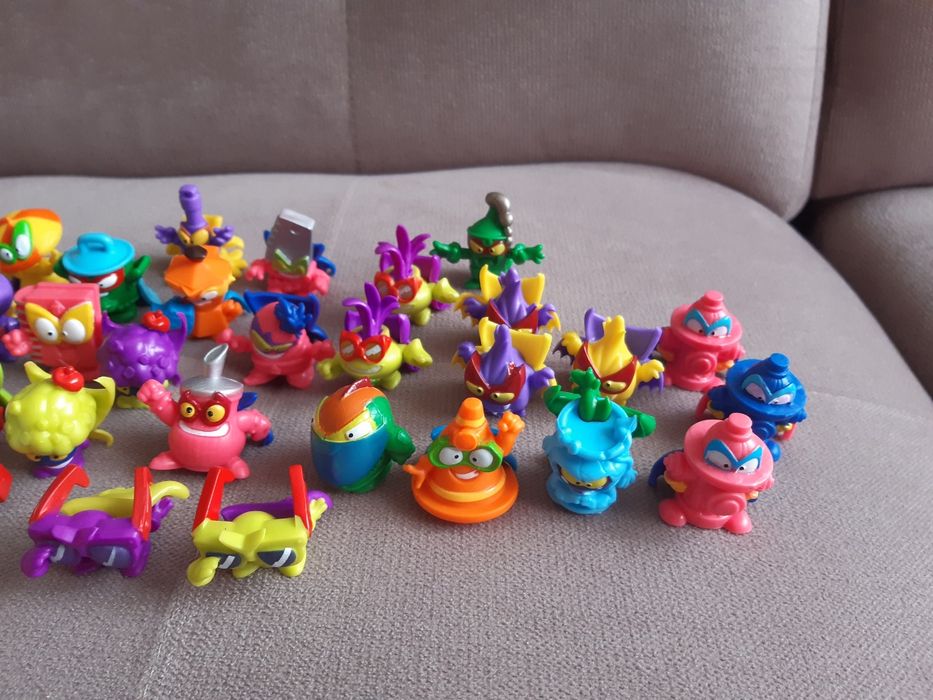 Super zings seria 4 figurki