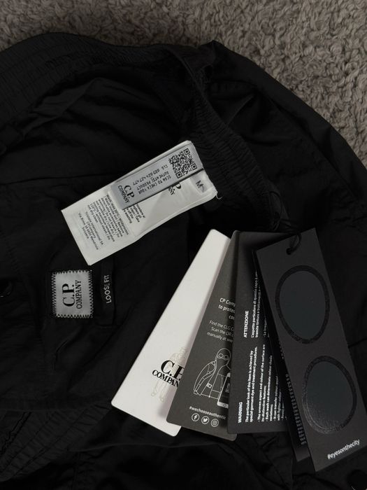 НОВІ КОЛЕКЦІЇ CP Company cargo шорти футболка