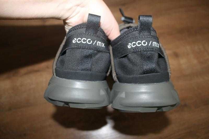 45 ecco mx primaloft оригінальні сліпони з термопідкладкою