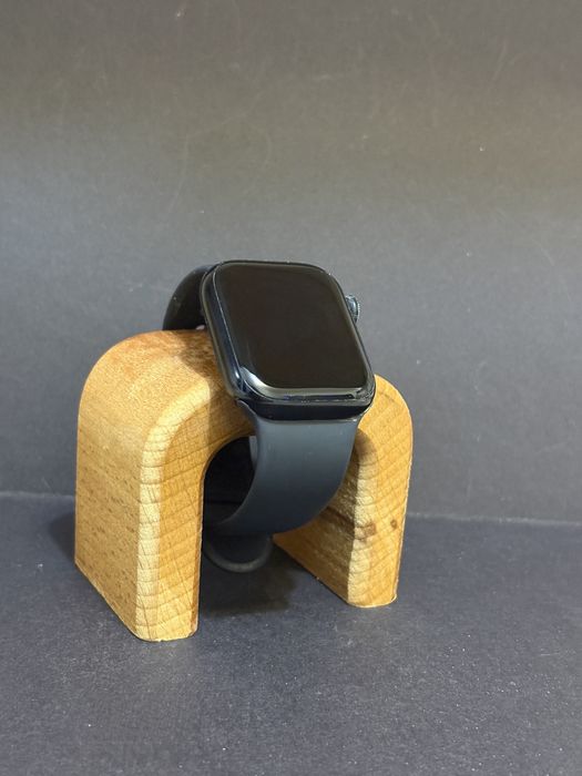 Apple Watch Series 8 midnight Aluminum 41mm+ скло в подарунок