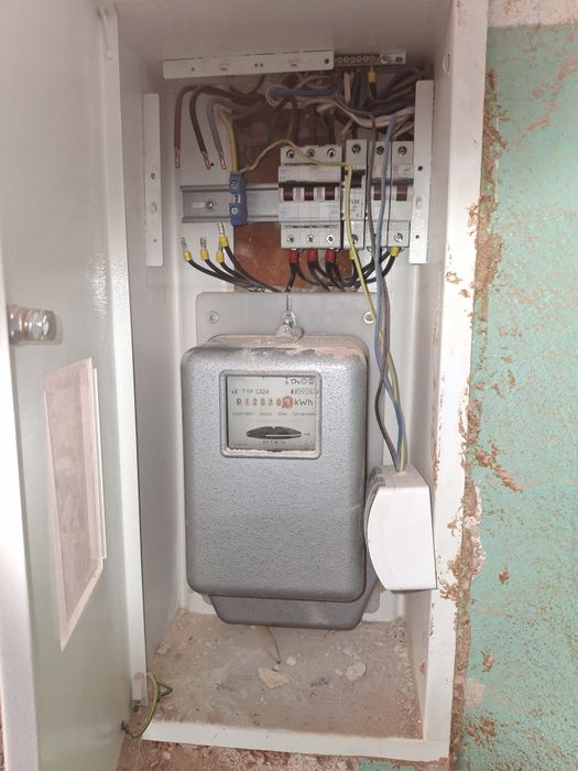 Sprzedam Licznik typ c52d jako podlicznik