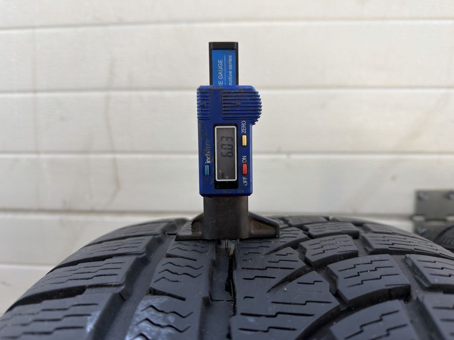 Opony zimowe Nokian 255/55/18 109H