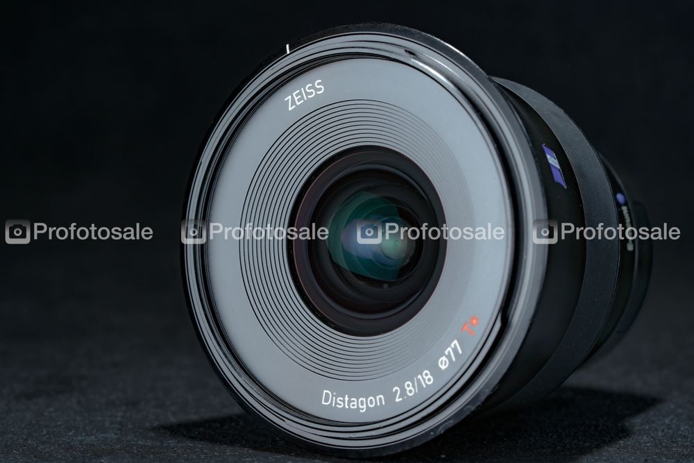 Об'єктив Carl Zeiss Batis 18mm f/2.8 Sonnar T* (для Sony)