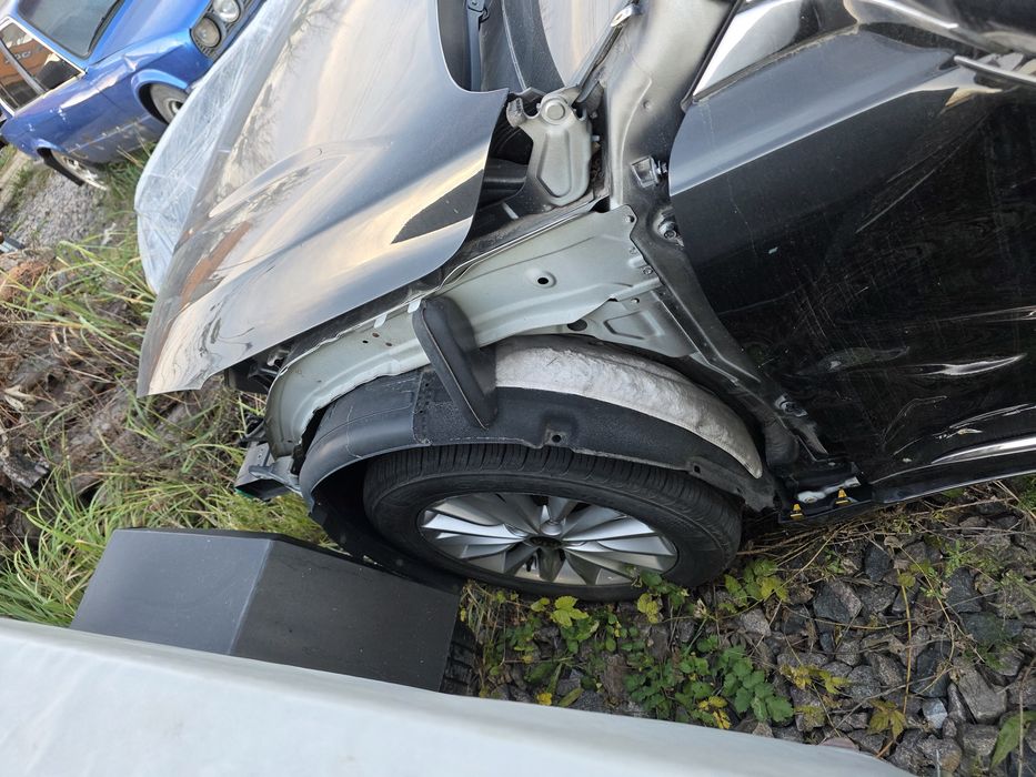 Kia k7  продам після ДТП