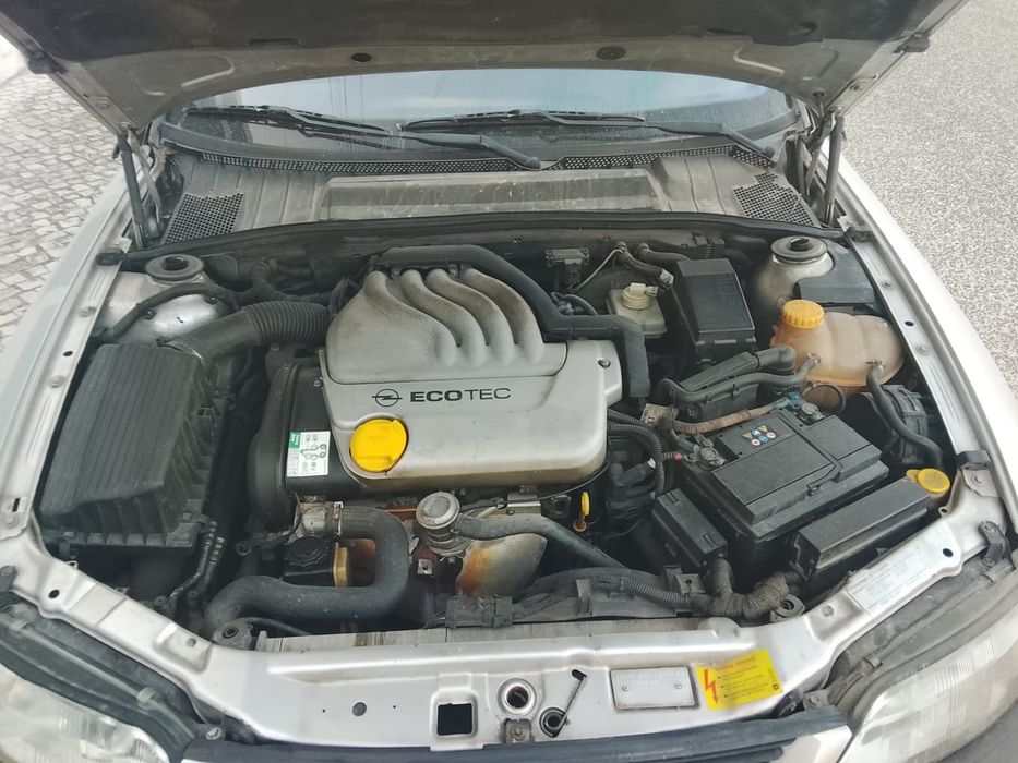 Opel vectra 1998