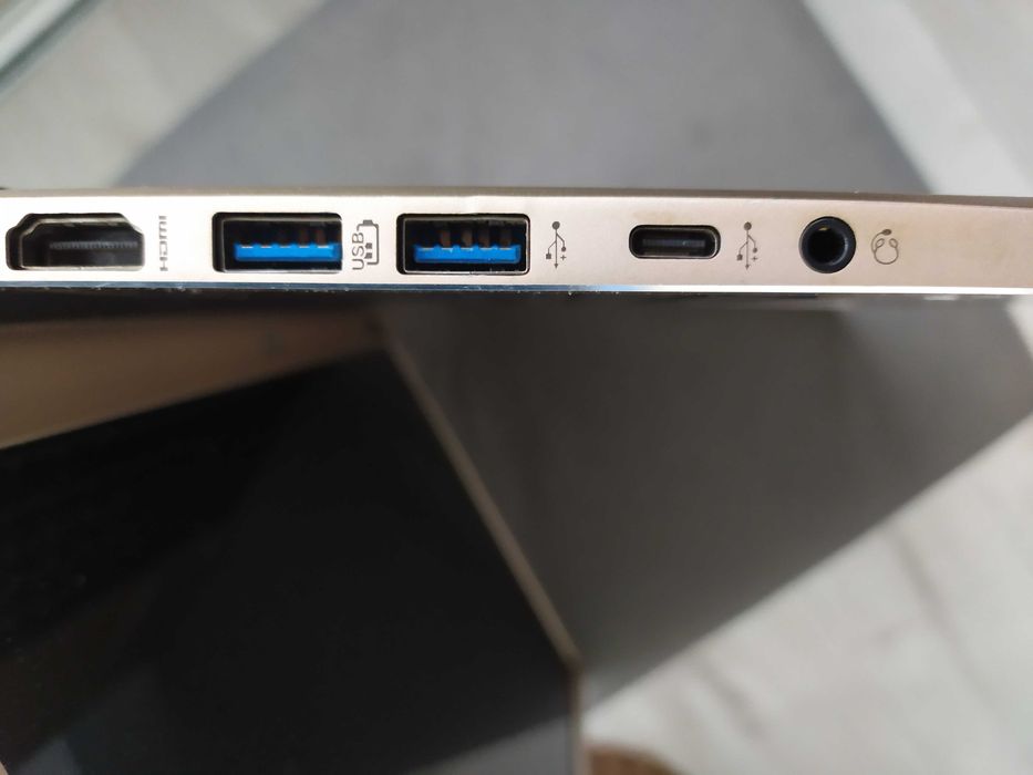 ACER SWIFT 3 SF315-52-81HD GOLD FHD 15.6" i7-8550U 8GB RAM 256GB SSD