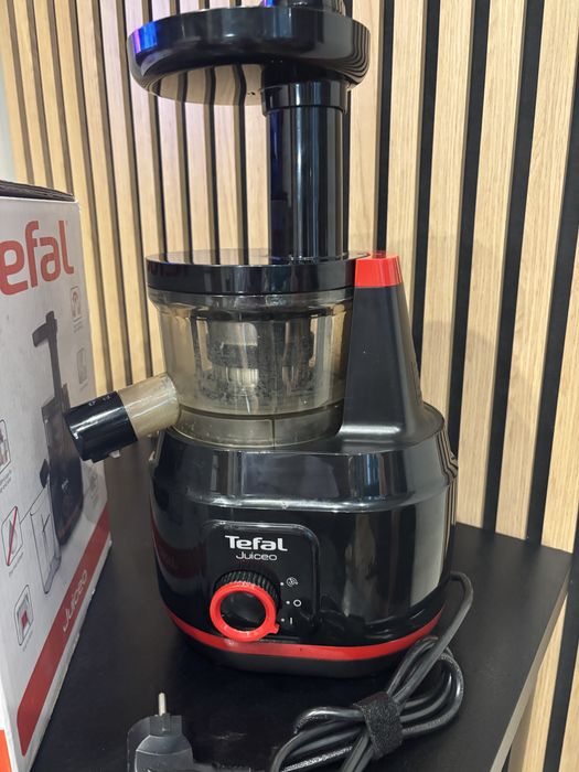 Wyciskarka do soków wolnoobrotowa Tefal