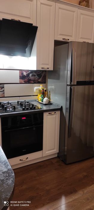 3 комнатная Сталинка с евроремонтом на Пионере. Без комиссии.