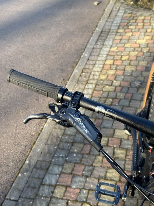 Двохпідвіс Canyon torque CF