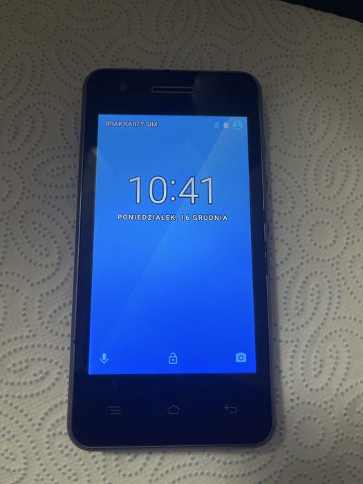 Mały smartfon Blaupunkt SF 01