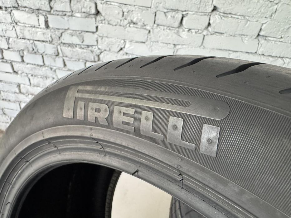 Літні шини Pirelli 315/35 R21