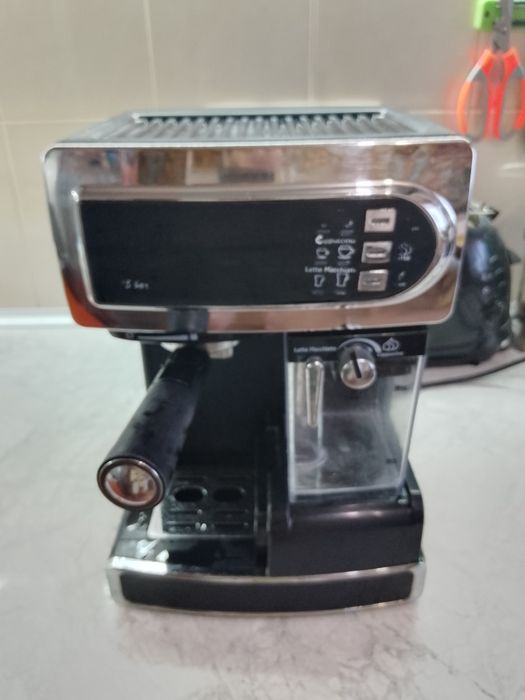 Рожковая кофемашина