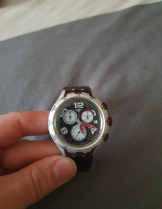 Vendo Conjunto de 5 relógios de marca imaculados