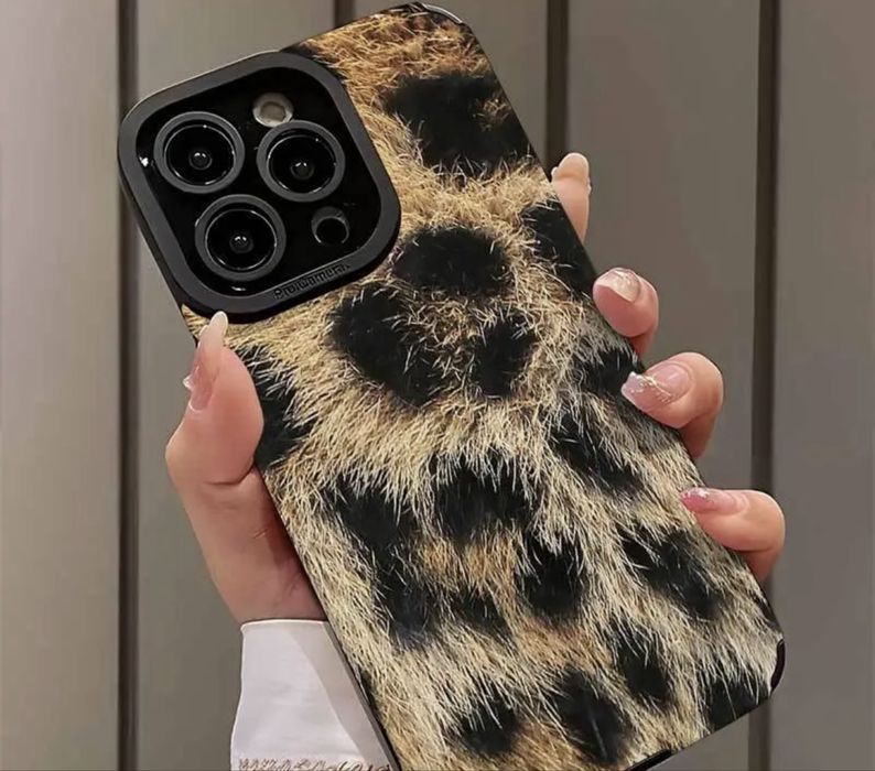 Чохол на айфон 13 про