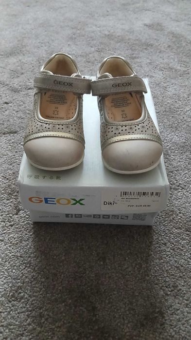 Sapatos em pele  geox 22