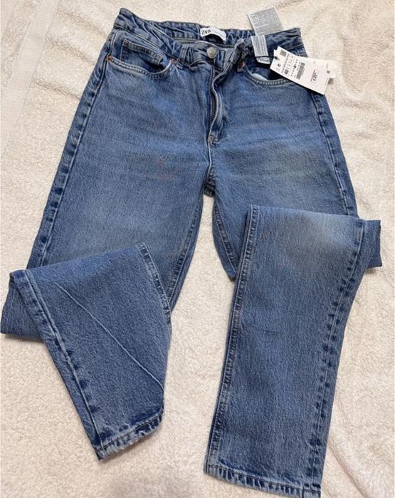 Zara джинси mom, класна модель
