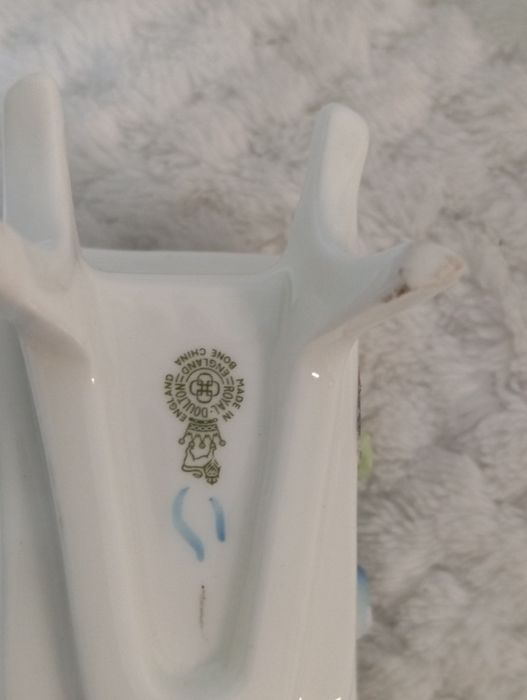 Zestaw figurek z porcelany