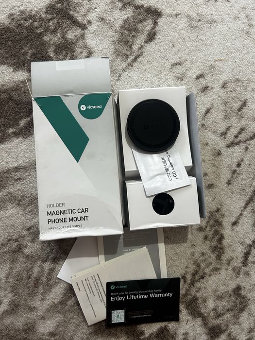 Магнітний тримач для телефону