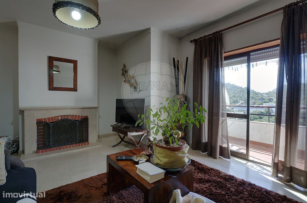 Apartamento T2 para venda — Minde, Santarém