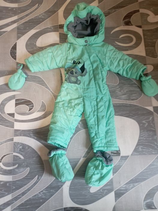 Классный демисезонный комбинезон для вашего модника