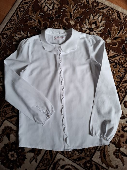 Elegancka bluzka r.152