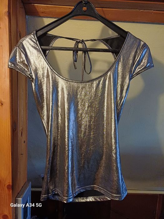 Bluzki i koszulki damskie