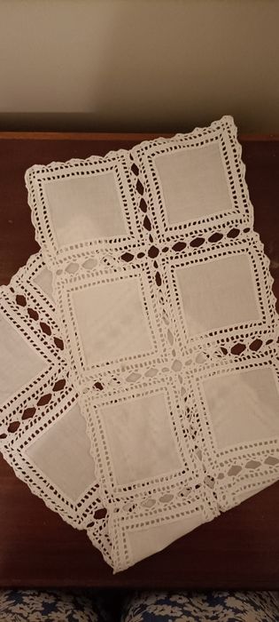 Conjunto de naperons de quarto