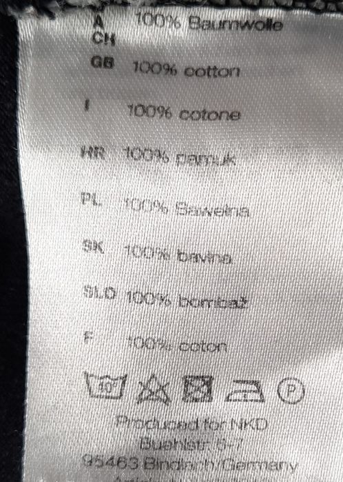 Bluza bawełniana z nadrukiem marki NKD