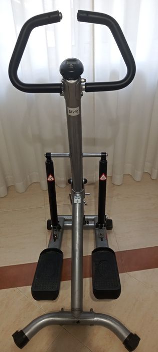 Step - machine -64585739937155120