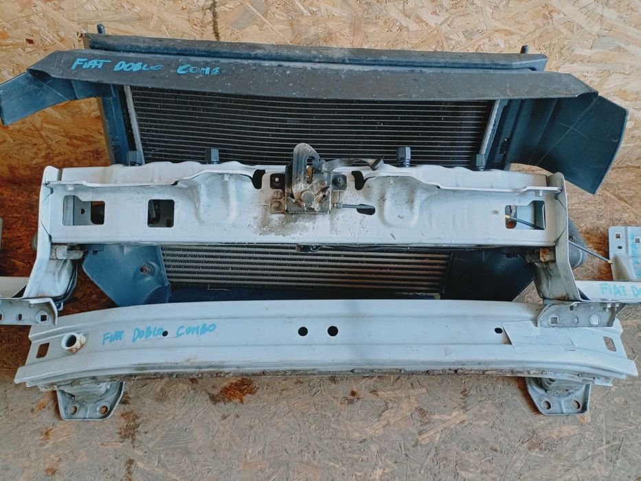 Fiat Doblo Opel Combo 1.3 CDTI diesel pas przedni belka wzmocnienie