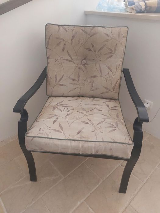 Mesa Jardim e Cadeiras em ferro