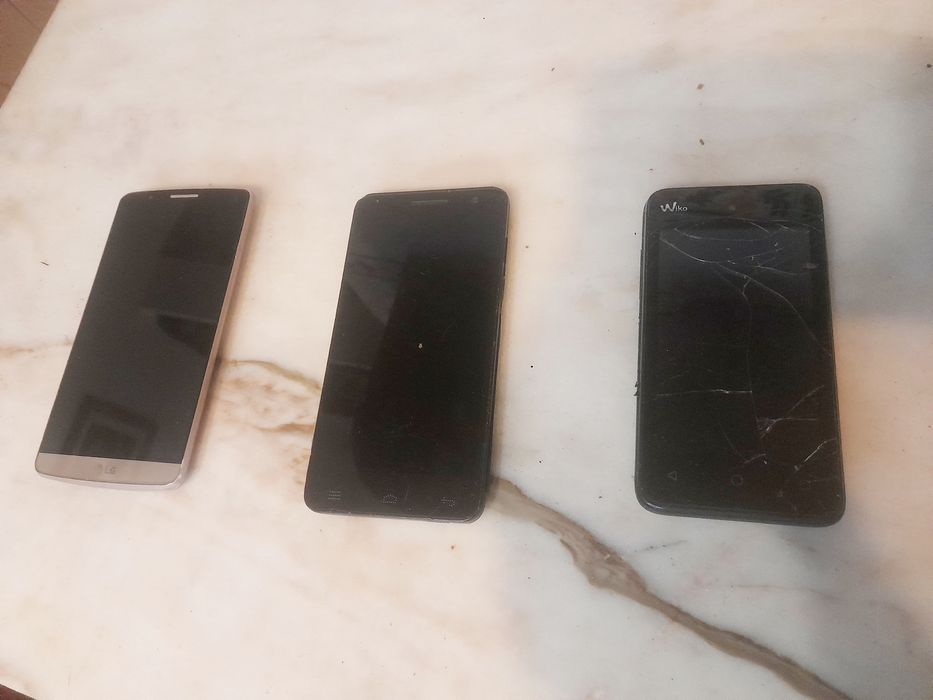 Conjunto de 3 Smartphones Reparação/Peças