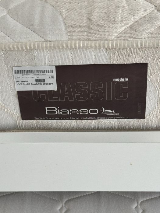 Cama Solteiro Ikea com 2 Camas