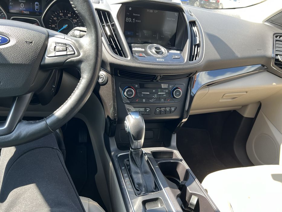 ТЕРМІНОВО! Ford Escape 2019