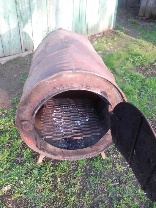 Продам   BBQ    і бочку  гриль