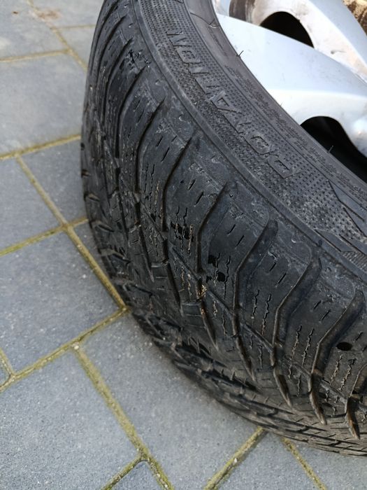 Felgi BMW styling 138 17x7.5 z oponami zimowymi BMW E60 E61 XDrive