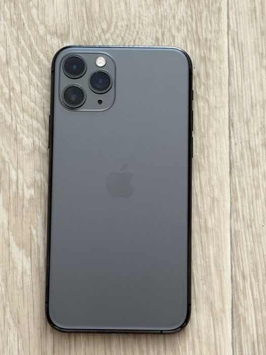 Продам Iphone 11pro Р сім